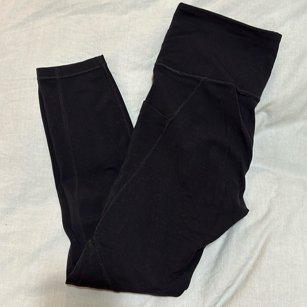 Athleta black leggings with side pockets